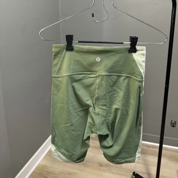 lululemon athletica Biker Shorts - Picture 2 of 2